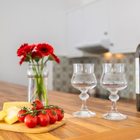 Apartamento Cor Do Mar - Sunny, Clean And Spacious Apartment With Sea View, In Alvor - Very Close Walking Distance To The Beach And Alvor Village מראה חיצוני תמונה