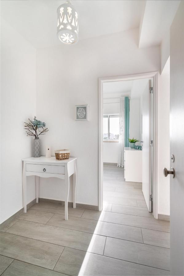 Apartamento Cor Do Mar - Sunny, Clean And Spacious Apartment With Sea View, In Alvor - Very Close Walking Distance To The Beach And Alvor Village מראה חיצוני תמונה