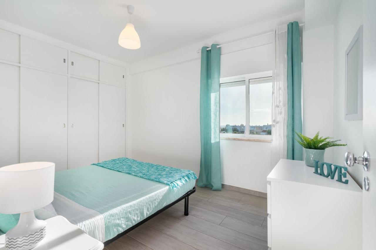Apartamento Cor Do Mar - Sunny, Clean And Spacious Apartment With Sea View, In Alvor - Very Close Walking Distance To The Beach And Alvor Village מראה חיצוני תמונה