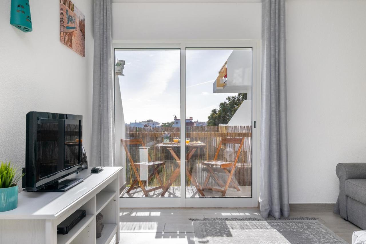 Apartamento Cor Do Mar - Sunny, Clean And Spacious Apartment With Sea View, In Alvor - Very Close Walking Distance To The Beach And Alvor Village מראה חיצוני תמונה