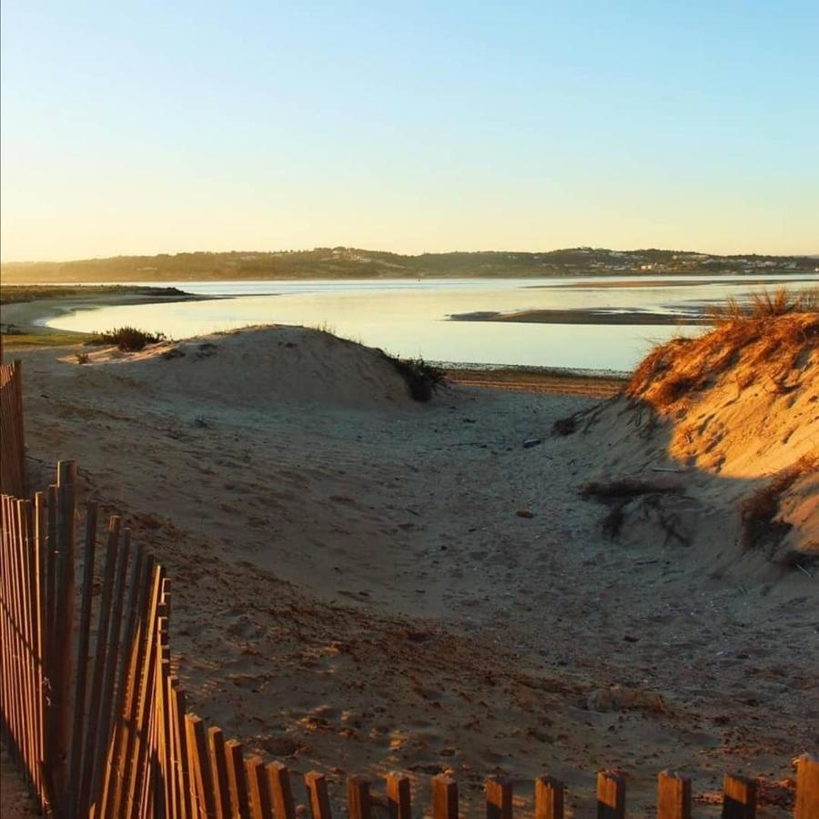 Apartamento Cor Do Mar - Sunny, Clean And Spacious Apartment With Sea View, In Alvor - Very Close Walking Distance To The Beach And Alvor Village מראה חיצוני תמונה