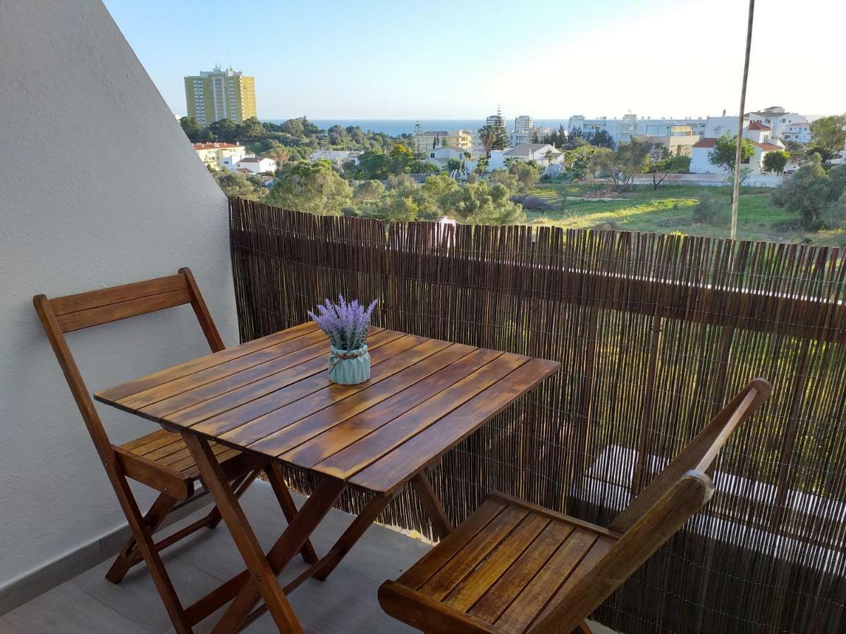 Apartamento Cor Do Mar - Sunny, Clean And Spacious Apartment With Sea View, In Alvor - Very Close Walking Distance To The Beach And Alvor Village מראה חיצוני תמונה